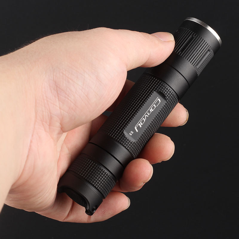 コンボイ-釣り用ミニLED懐中電灯,ハイパワーランプs3 n - Outdoor Power Group のレビューと価格